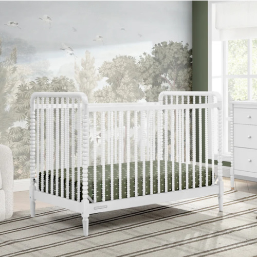 Saint 4-in-1 Convertible Crib