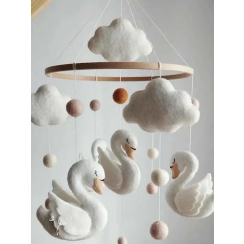 Handmade Mobile Crib Cheerful White Swans Baby Room Accessory Mobile Nursery Felt Rabbit Sky Baby Mobile Child Animal Theme