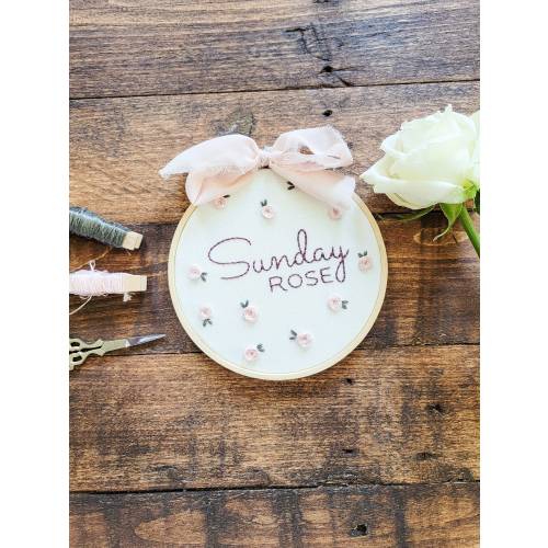 Hand embroidered name hoop| name announcement prop| nursery decor| personalized baby gift| floral name hoop| rose