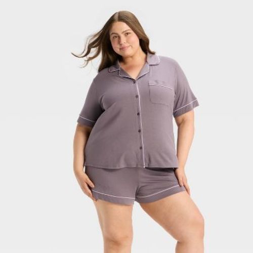 Women's Cloud Knit Short Sleeve Notch Collar Shirt and Shorts Pajama Set - Auden™ Purple 3X