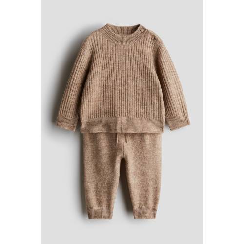 2-piece Knit Set