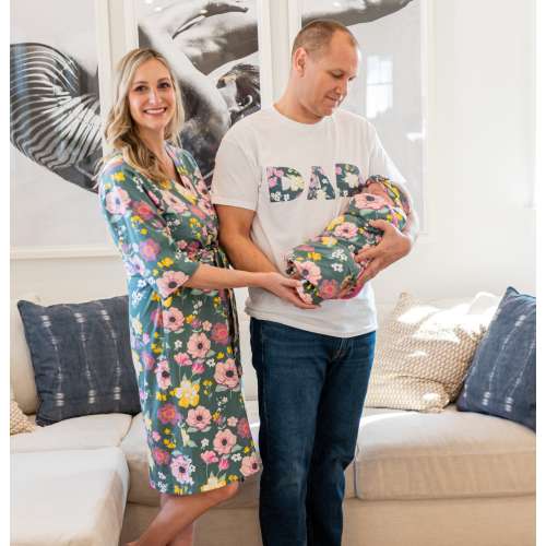 Family Matching Maternity Labor Delivery Nursing ROBE & Baby Girl SWADDLE Blanket Set + Dad T-shirt /Baby Shower Gift/Baby Be Mine/Charlotte