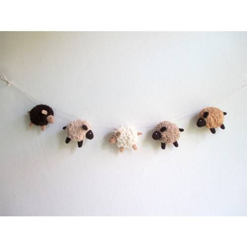 Sheep garland, garland with sheep, garland for nursery, beige nursery decor, lambs garland, plush sheep garland, sheep wall decor