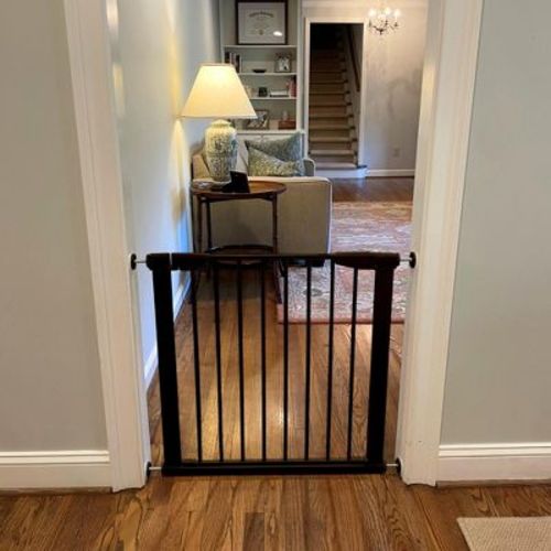 Cardinal Gates Pressure Mounted Baby & Pet Gate