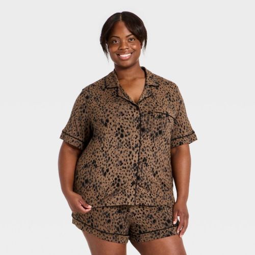 Women's Cloud Knit Modal Short Sleeve Notch Collar Top and Shorts Pajama Set - Auden™ Leopard Printed M