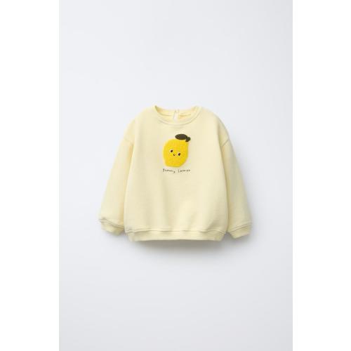 LEMON PATCH SWEATSHIRT - Light green | ZARA United States