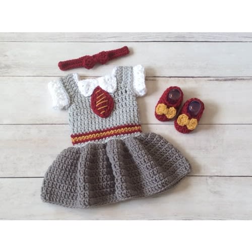 Crochet Wizard Girl Dress/Newborn Photo Prop/Baby Shower Gift/Wizard Photography Prop/Infant Halloween Costume/Cake Smash Session Prop