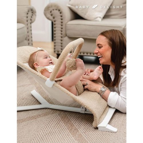 Baby Delight Alpine Deluxe Portable Bouncer | Infant | 0 – 6 Months | Tan Sherpa