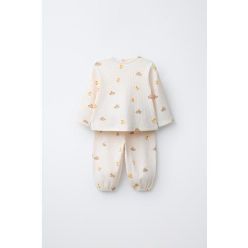 TEXTURED T-SHIRT AND BUNNY PANTS SET - Cream | ZARA United States