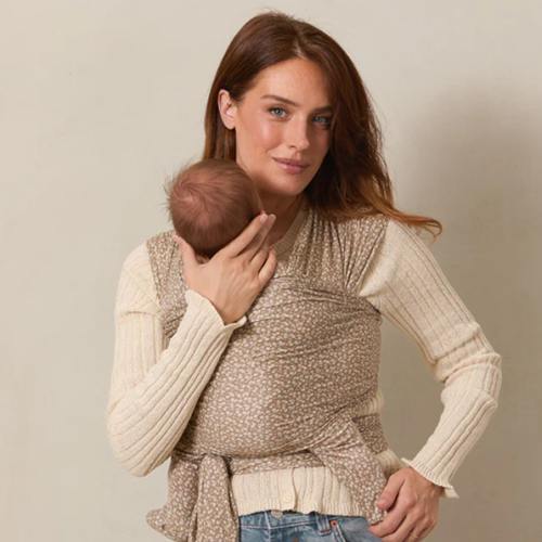 Cream Floral Wrap, Baby Carrier Up to 25 Pounds, Custom Fit – Solly Baby