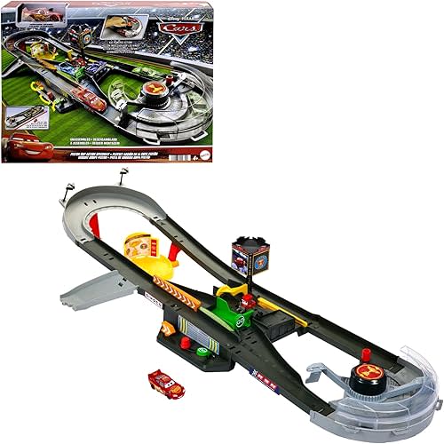 Mattel Disney and Pixar Cars Track Set, Piston Cup Action Speedway Playset with Lightning McQueen Toy Race Car, Wind-Up Booster
