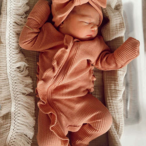 Organic Waffle Ruffle Zip Footie, Dusty Rose – SpearmintLOVE