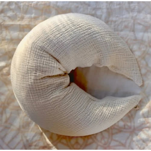 Organic MoonWomb™ ☾ Quilted Muslin Feeding Pillow