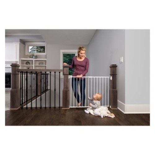 Regalo Top of Stair Safety Gate