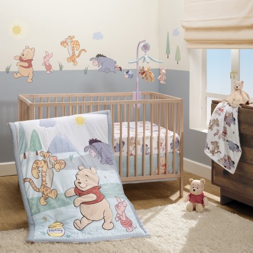 Bedtime Originals Disney Baby Winnie the Pooh & Friends Fitted Crib Sheet