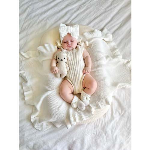 RUFFLE BLANKET - WHITE
