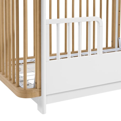 The Milan Crib: 3-in-1 Convertible Bassinet, Crib & Bed - Nurture&