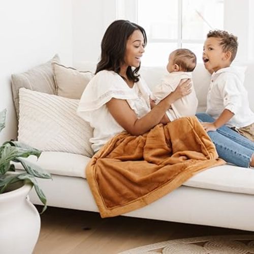 SARANONI Receiving Blankets for Babies Super Soft Boutique Quality Lush Luxury Baby Blanket (Camel, Receiving Blanket 40" x 30")