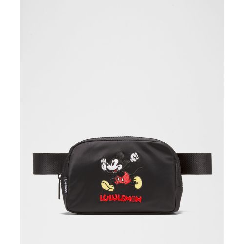 Disney x lululemon *Everywhere Belt Bag 1L Mickey in Motion Graphic