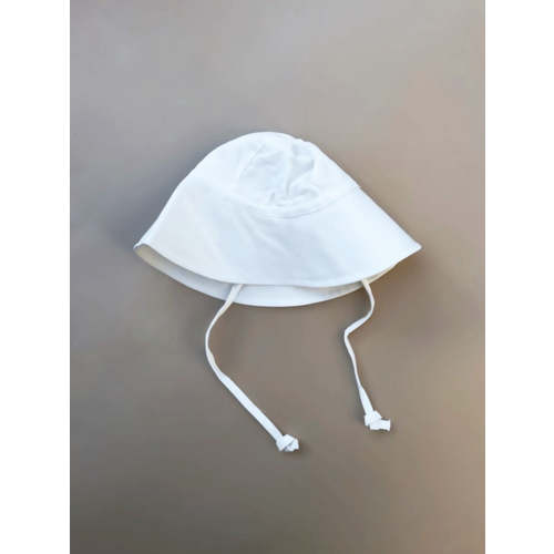 White / Medium (9-24M)