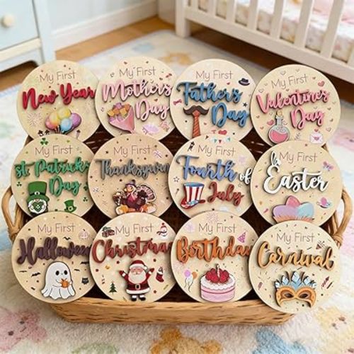 Baby Monthly Milestone Cards Hello World Newborn Name Announcement Signs My First Holiday Milestone Signs Boy Girl Daisy Milestone Wooden Circles for Newborn Baby Shower Girl Photo Props 12Pcs