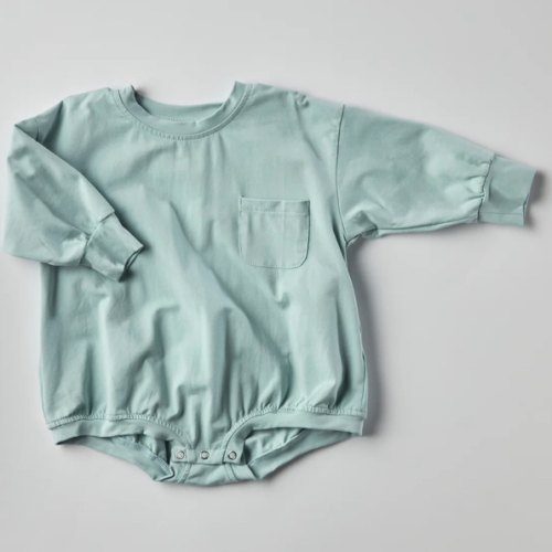 Harley Pocket Romper in Light Blue – Winnie + Crew
