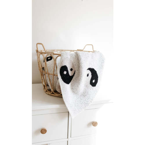 Black &amp; White Yin Yang  | Plush Blanket