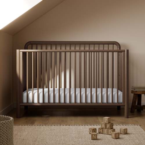Porto Deluxe 5-in-1 Convertible Crib with Bonus Toddler Guardrail