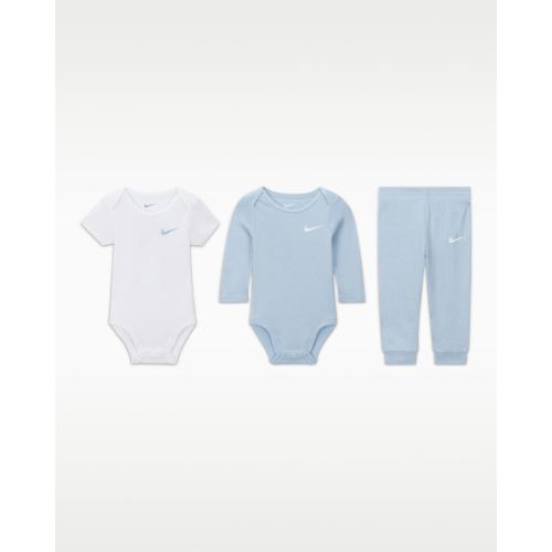 Nike Baby Essentials Baby 3-Piece Pants Set. Nike.com