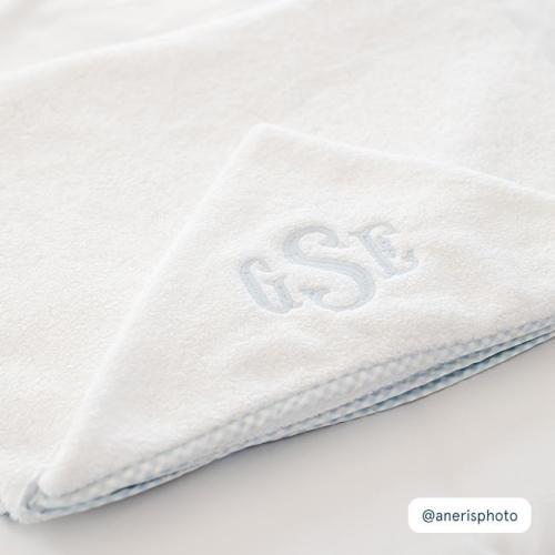 Weezie Kids' Hooded Towel