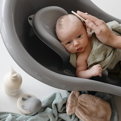 Mushie Silicone Cradle Cap Brush - Natural/Cambridge Blue