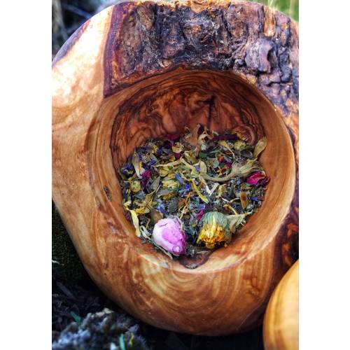 Postpartum Herbal Sitz Bath Organic Soothing Blend for Perineal Support, Childbirth Recovery, & Natural Relief for New Moms Gift Box Set