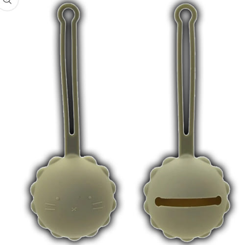The Pacii Holder