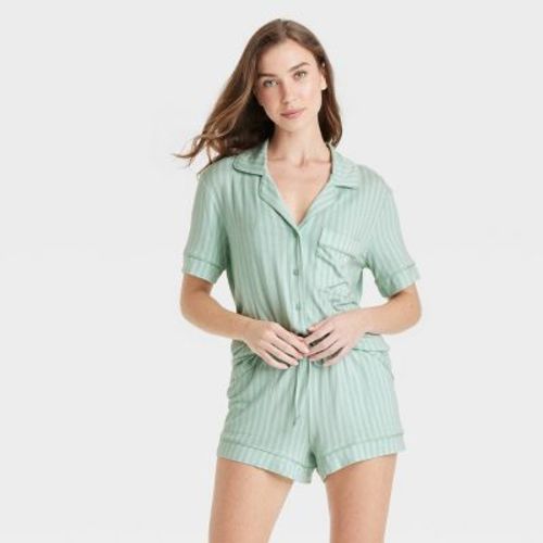 Women's Cloud Knit Short Sleeve Notch Collar Top And Shorts Pajama Set - Auden™ Black 2x