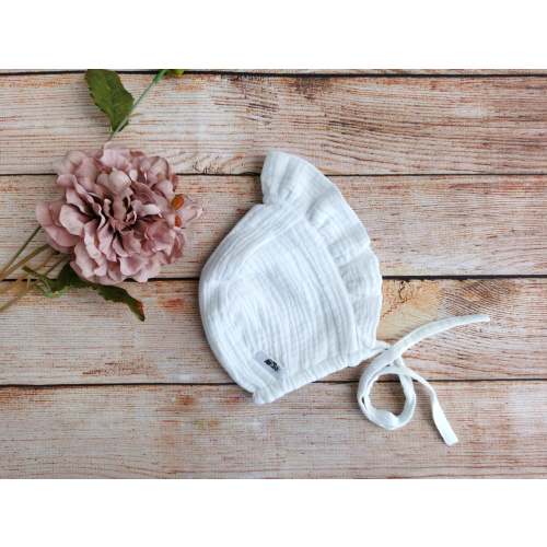 Muslin 2 layer baby summer bonnet with ruffle and ties - White