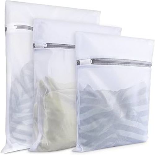 Mesh Laundry Bags for Delicates, 3 Pack Laundry Bags Mesh Wash Bags in 3 Sizes(1 Large, 1 Medium, 1 Small), Durable and Gentle Lingerie Bags for Washing Delicates, Garment Bag for Washing Machine