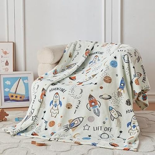 COOVA Kids Throw Blanket 50x60 Inch - Cartoon Fleece Throw, Toys for 2 3 4 5 6 7 8 9 10 11 12 Year Old Girl and boy Gifts, Soft Kids Blankets for Christmas Halloween Birthday Gifts,Spaceship Green
