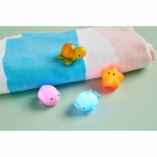 Ocean Light-Up Bath Toy Set | Mud Pie