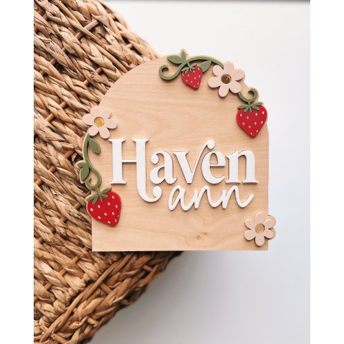 Strawberry Baby Announcement Sign | Baby Name Announcement | Birth Announcement | Baby Name Photo Prop | Newborn Photo Prop