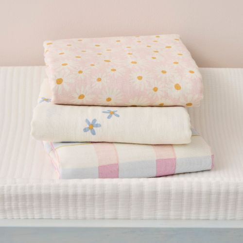 Daisy Swaddle Set