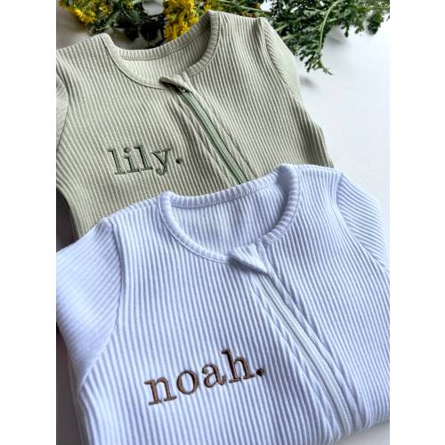 Personalised Gift Baby Zip Romper | Embroidered Baby Grow Newborn Essentials, Personalized kids clothing, Custom New Baby Gift, Baby Clothes