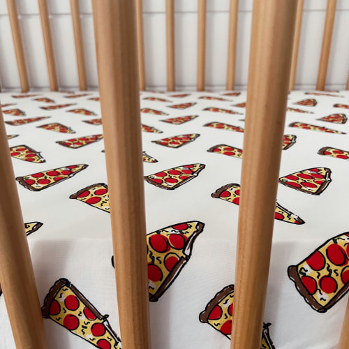 Stretch Crib Sheet, Pizza