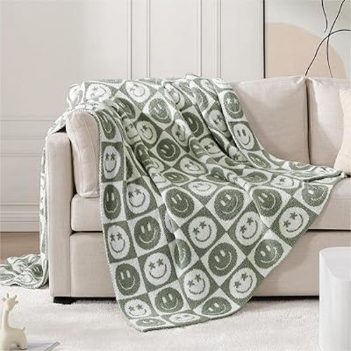 WRENSONGE Checkered Throw Blanket Seagrass Smiling Face Soft Cozy Fluffy Warm Hand Made Throw Blankets for Couch, Sofa, Chair, Bed, Camping, Picnic, Travel Lightweight Bed Blanket - 50"*60"