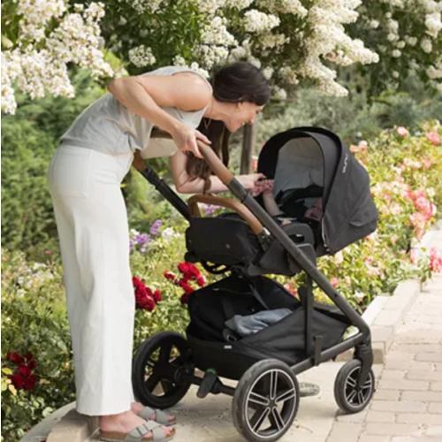 Nuna MIXX Next Stroller w/ Magnetic Buckle  - Caviar