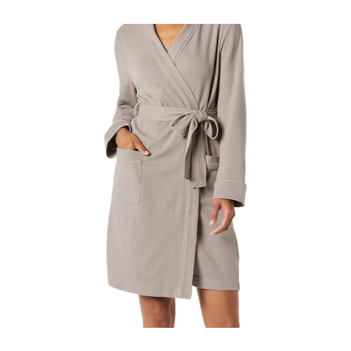 Amazon Essentials Women's Lightweight Waffle Mid-Length Robe (Available in Plus Size)