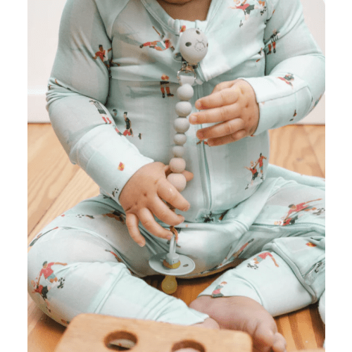 OneC™ Silicone Pacifier Clip - Grey