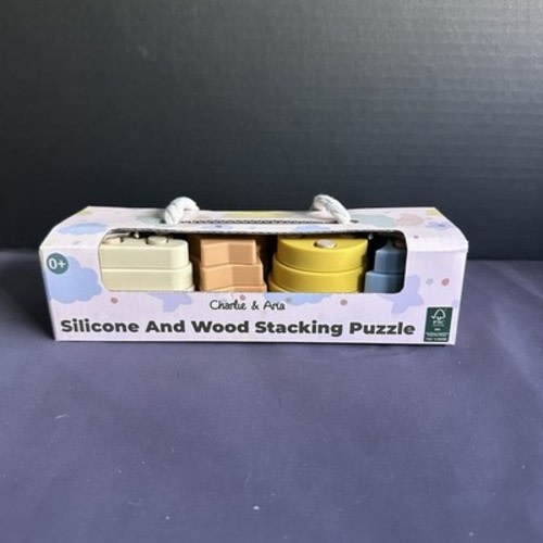 Charlie & Aria Silicone & Wood Stacking Montessori Puzzle Baby Toy New!