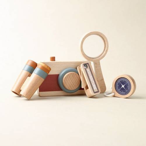 Alle Wooden Pretend Adventure Play Set - Kids Explorer Set With Wooden Camera, Binoculars, Multi-tool, Compass, and Magnifying Glass