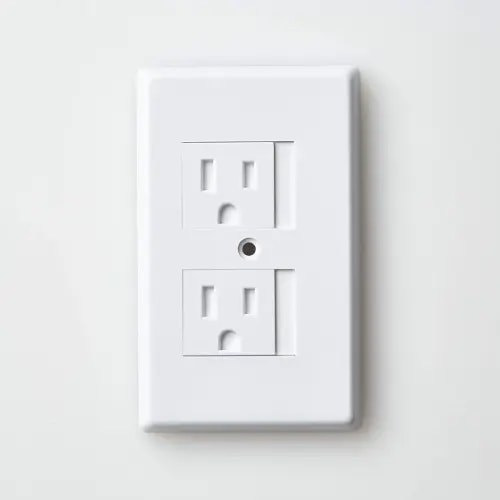 Mommy's Helper Safe Plate Self Closing Electrical Outlet Covers, Baby Proofing Safety Wall Socket Plate, Automatic Sliding Cap Cover Standard Wall Outlet Cover, White