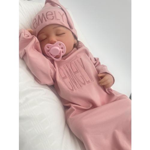 Newborn outfit, newborn baby girl, baby girl swaddle, baby girl outfit Personalized Baby Swaddle Gown and Hat Set Embroidered Newborn Outfit